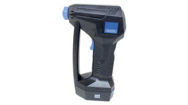 Cordless tyre inflator deals toolstation